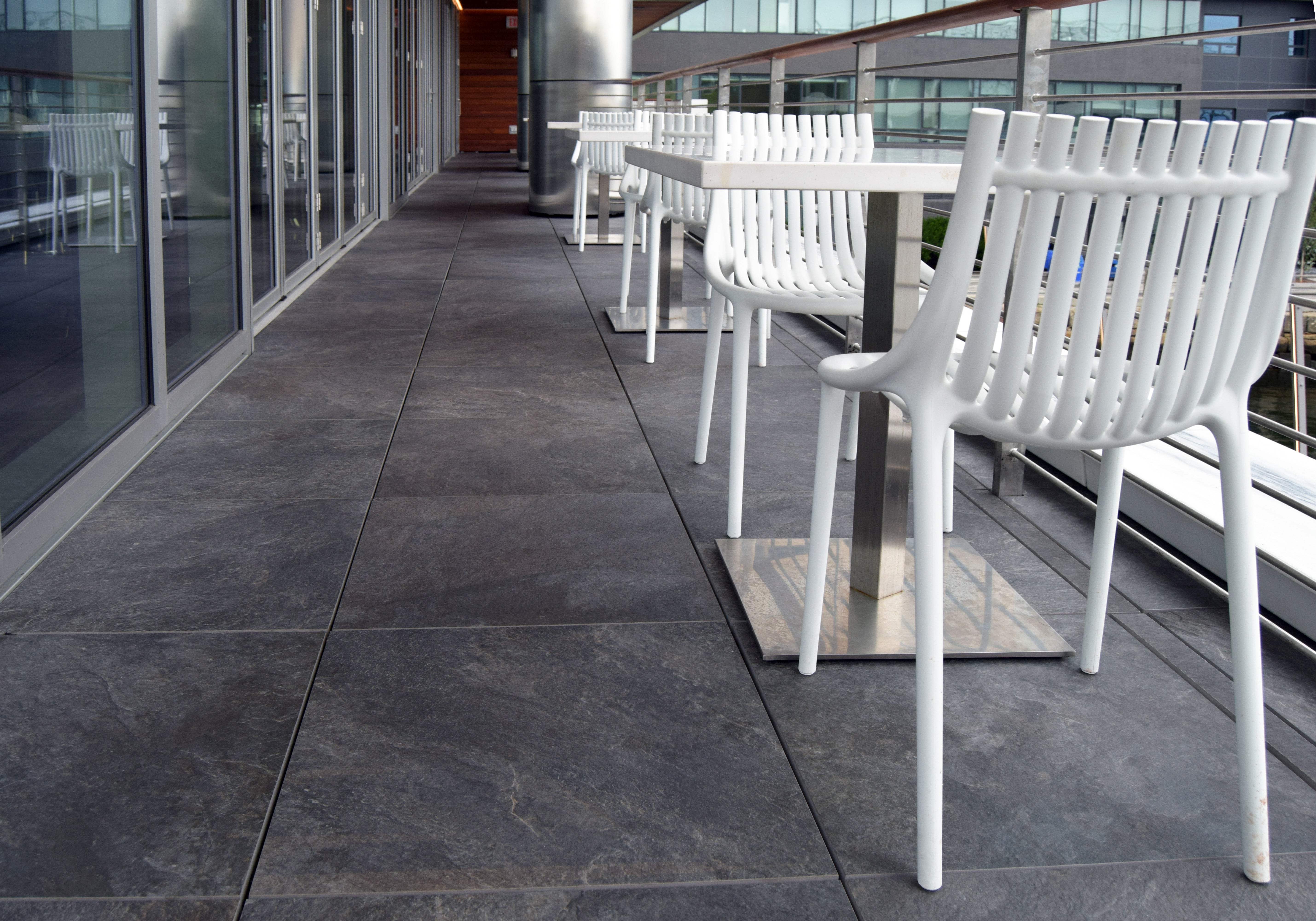 Porcelain Pavers - Quartzite "Silver Black"
